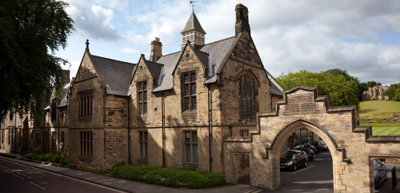 Ein Schuljahr im Internat in Durham
