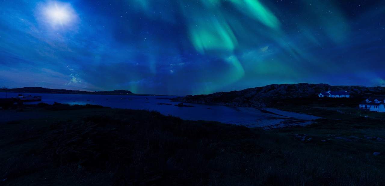 Nordlichter zu sehen auf der Isle of Mull in Schottland